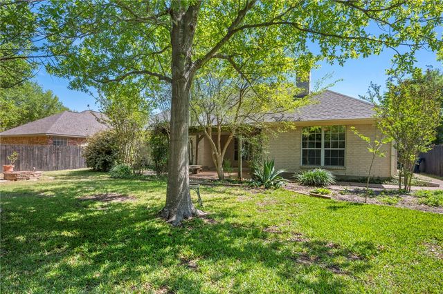 709 Aster Drive, College Station, TX 77845