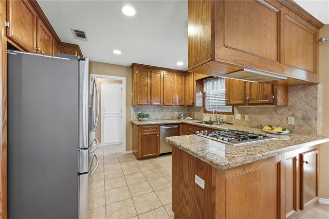 709 Aster Drive, College Station, TX 77845