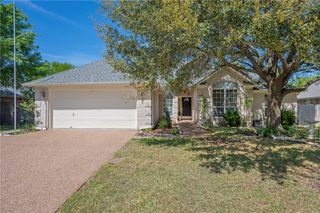 709 Aster Drive, College Station, TX 77845