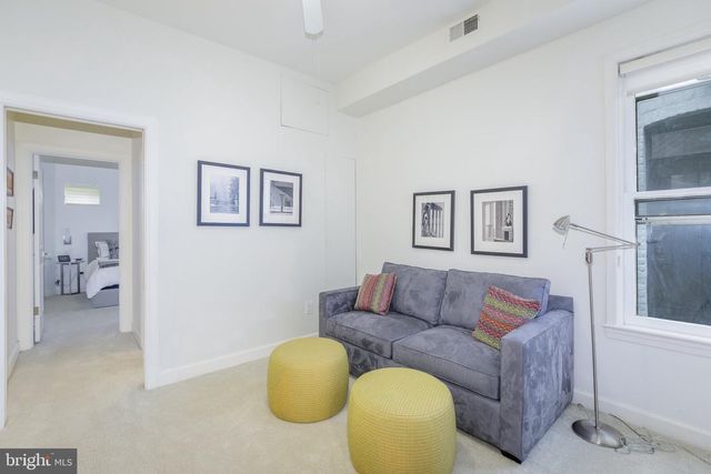 607 CONSTITUTION AVE NE, Washington, DC 20002