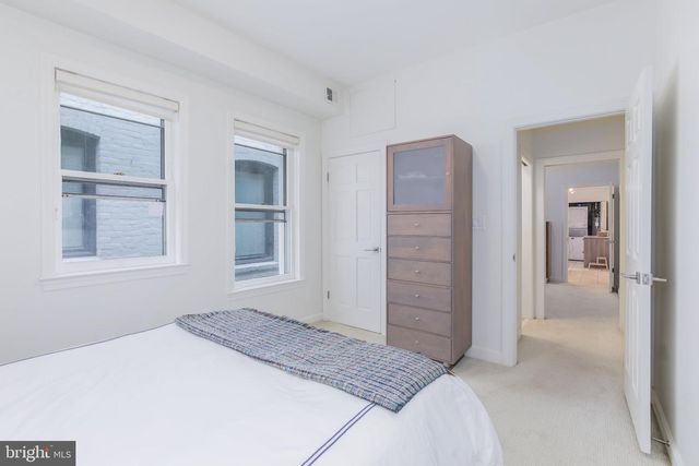 607 CONSTITUTION AVE NE, Washington, DC 20002