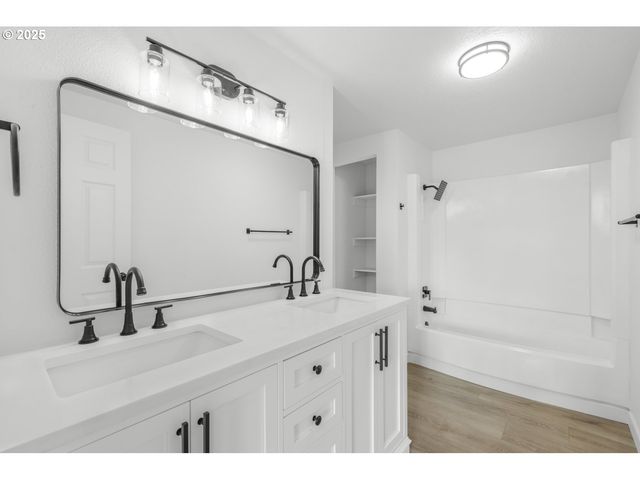 871 Sw LIBERTY BELL Dr 474, Beaverton, OR 97006