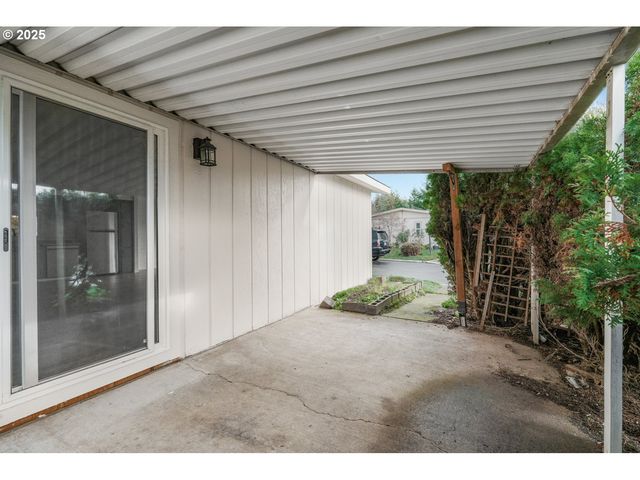 871 Sw LIBERTY BELL Dr 474, Beaverton, OR 97006