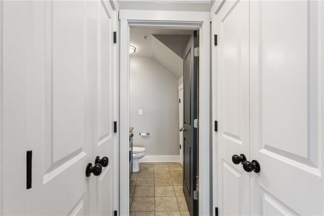 221 Semel Circle NW 260, Atlanta, GA 30309