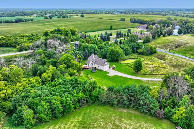 6502 Sunset Trail, Greenfield, MN 55357