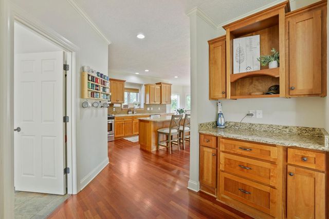 6502 Sunset Trail, Greenfield, MN 55357