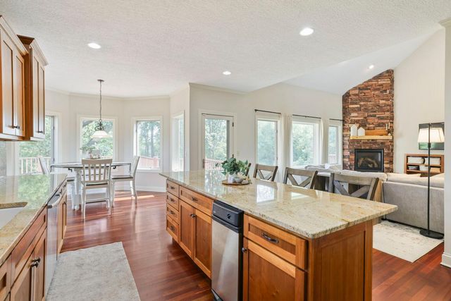6502 Sunset Trail, Greenfield, MN 55357