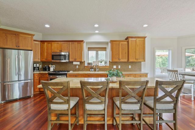 6502 Sunset Trail, Greenfield, MN 55357