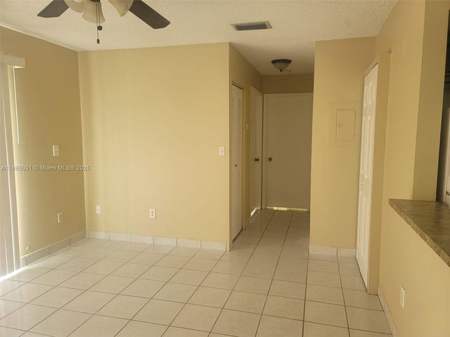 415 NW 210th St 206, Miami Gardens, FL 33169