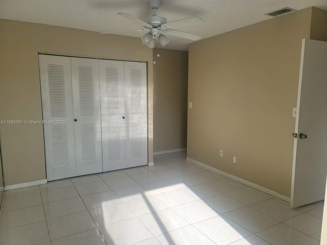 415 NW 210th St 206, Miami Gardens, FL 33169