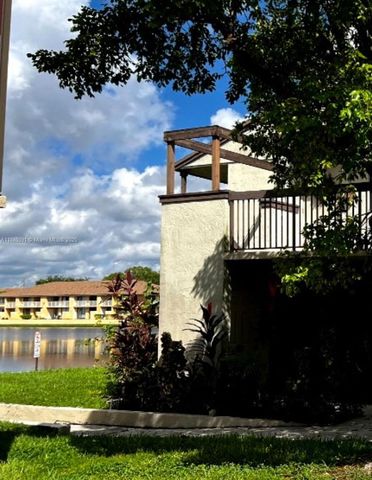 415 NW 210th St 206, Miami Gardens, FL 33169