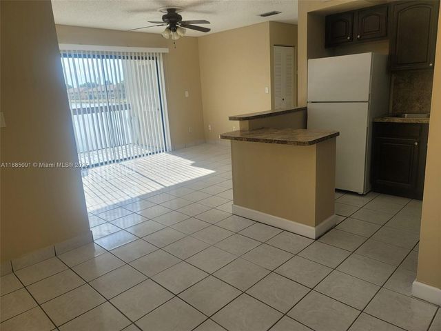 415 NW 210th St 206, Miami Gardens, FL 33169