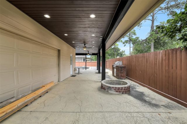 18414 Bull Pine Drive, Spring, TX 77379