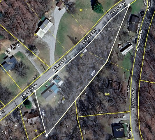 2783 Hillwood St, Monterey, TN 38574