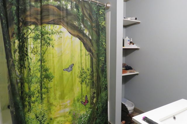 2783 Hillwood St, Monterey, TN 38574