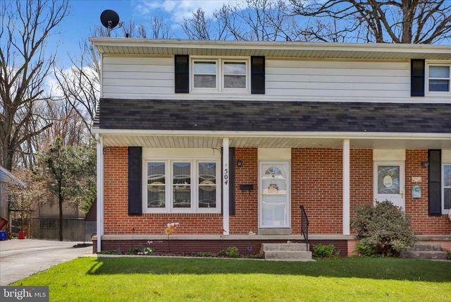 504 E LINDEN ST, Fleetwood, PA 19522