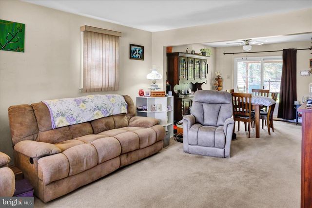 504 E LINDEN ST, Fleetwood, PA 19522