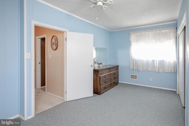 16 TAPPAN AVE, Hamilton, NJ 08690