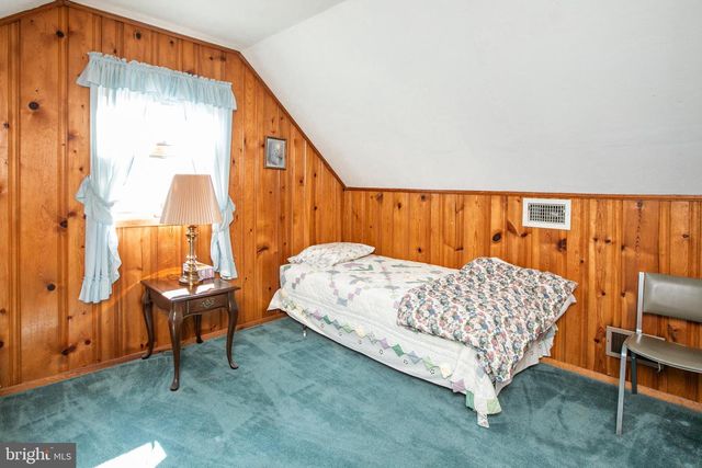 16 TAPPAN AVE, Hamilton, NJ 08690