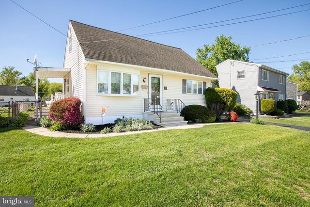 16 TAPPAN AVE, Hamilton, NJ 08690