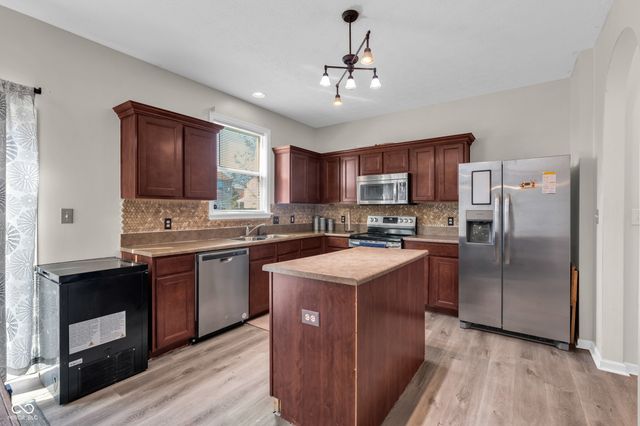 5594 Crump Lane, Indianapolis, IN 46234