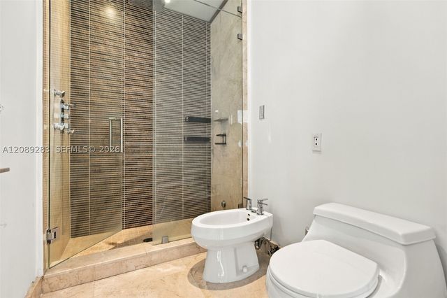 888 Brickell Key Dr 2912, Miami, FL 33131