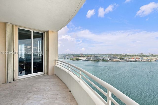 888 Brickell Key Dr 2912, Miami, FL 33131