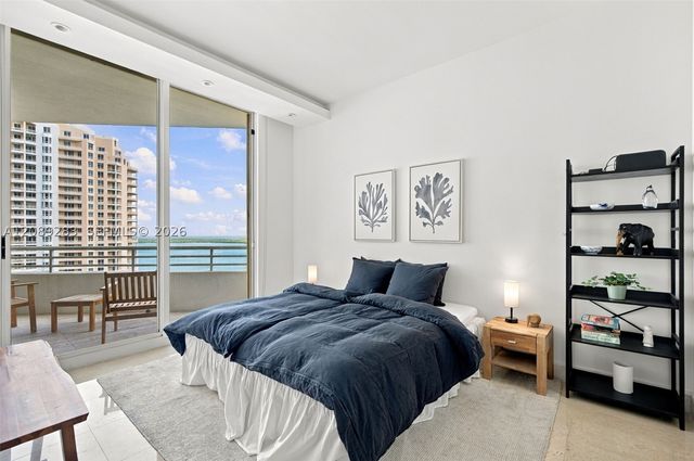 888 Brickell Key Dr 2912, Miami, FL 33131