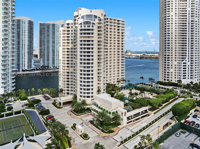 888 Brickell Key Dr 2912, Miami, FL 33131