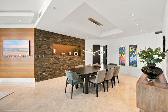 888 Brickell Key Dr 2912, Miami, FL 33131
