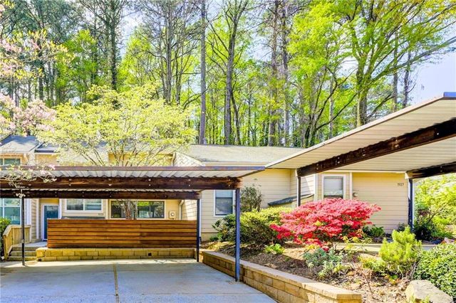 1929 Variations Drive NE, Atlanta, GA 30329