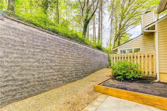 1929 Variations Drive NE, Atlanta, GA 30329