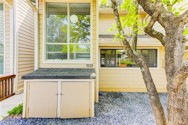 1929 Variations Drive NE, Atlanta, GA 30329