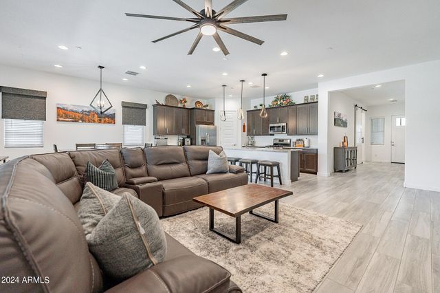 12546 W VIA CABALLO BLANCO --, Peoria, AZ 85383