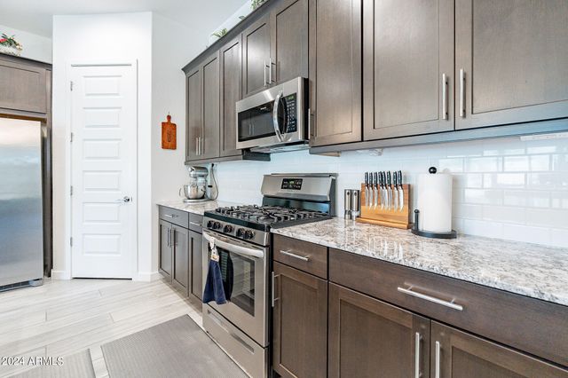 12546 W VIA CABALLO BLANCO --, Peoria, AZ 85383