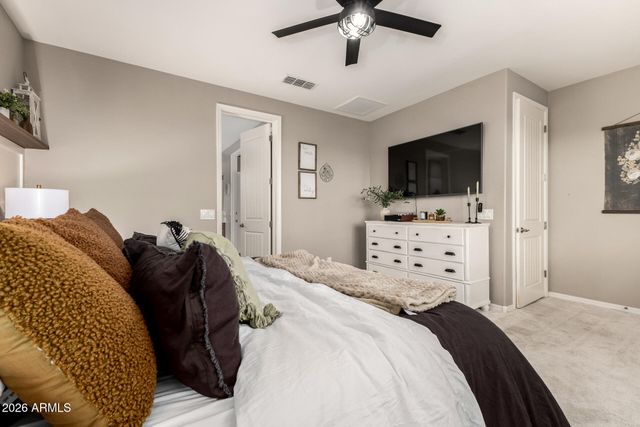 18627 W MACKENZIE Drive, Goodyear, AZ 85395