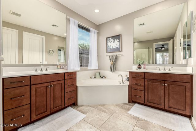 18627 W MACKENZIE Drive, Goodyear, AZ 85395