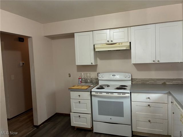 3351 Mayfield Road, Cleveland Heights, OH 44121