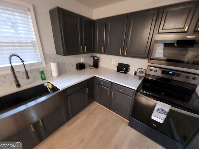 904 Smith Street SW, Atlanta, GA 30310