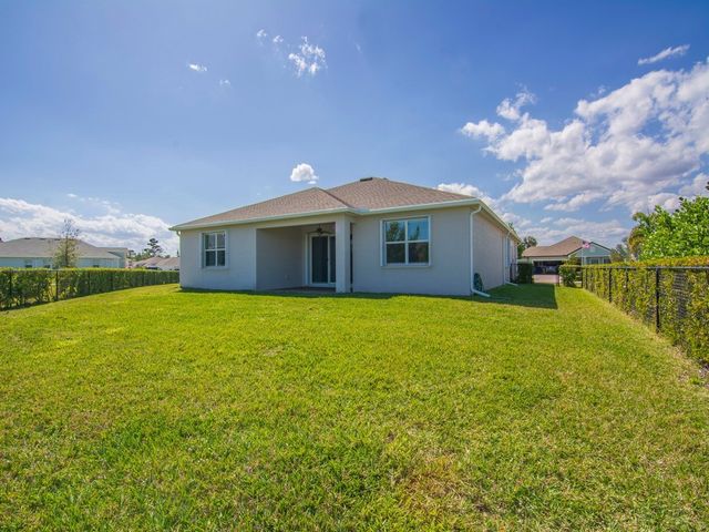 5982 Sequoia Circle, Vero Beach, FL 32967