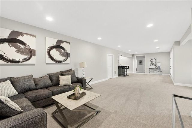 7014 N Anita Avenue, Kansas City, MO 64151