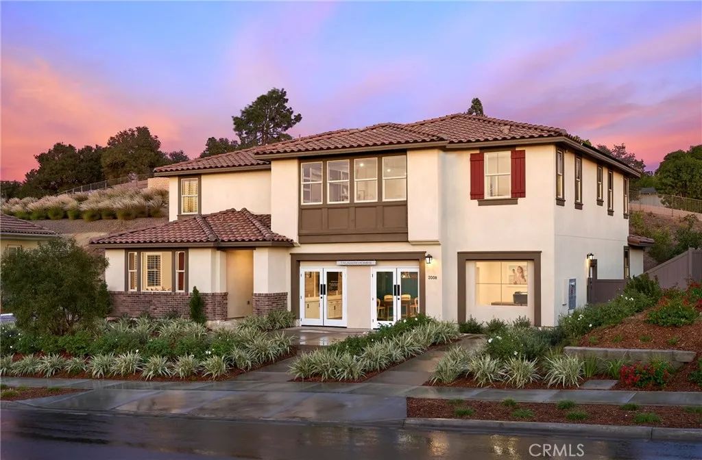 1381 Amanda Glen South, Escondido, CA 92025