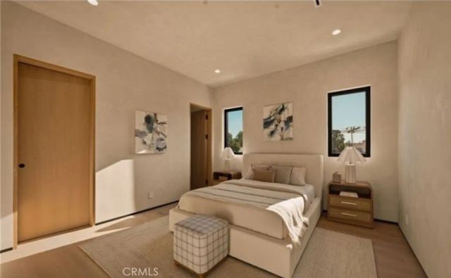15450 Huston, Sherman Oaks, CA 91403