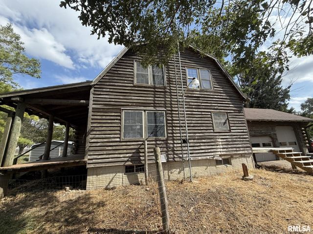 360 W BROADWAY Street, Roseville, IL 61473