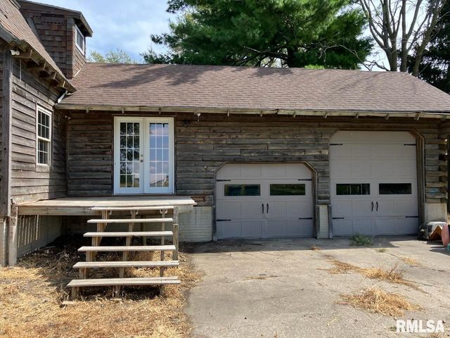 360 W BROADWAY Street, Roseville, IL 61473