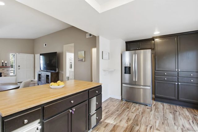 12085 Eastglen St, San Diego, CA 92131