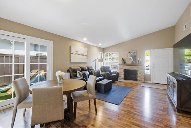 12085 Eastglen St, San Diego, CA 92131