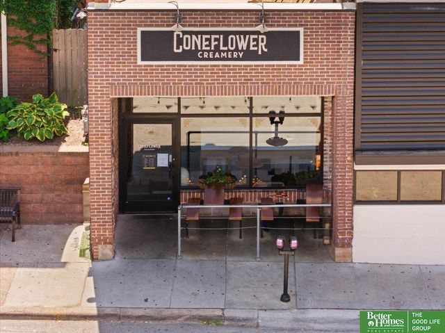 4004 Harney Street, Omaha, NE 68131