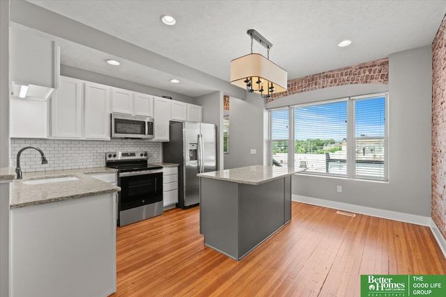 4004 Harney Street, Omaha, NE 68131