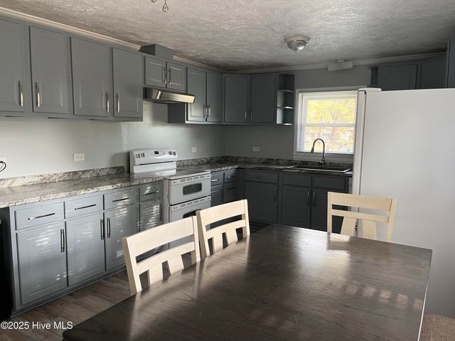 12961 Martie Lane, Laurinburg, NC 28352